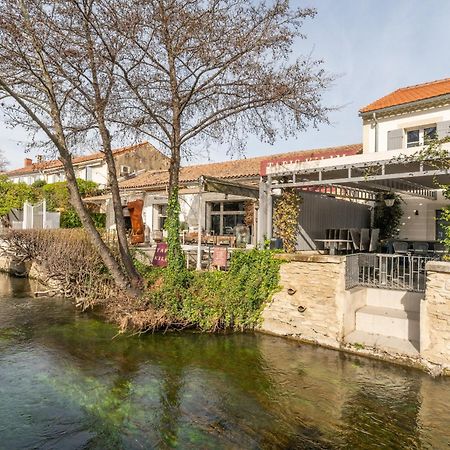 Gite La Confidence LʼIsle-sur-la-Sorgue Exteriör bild